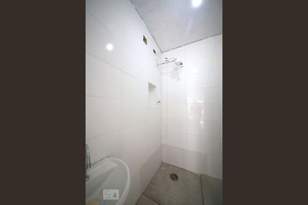 Casa para alugar com 45m², 1 quarto e sem vagaBanheiro