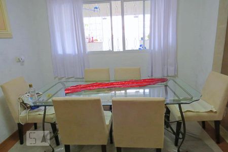 Casa à venda com 200m², 4 quartos e 3 vagasSala de Jantar