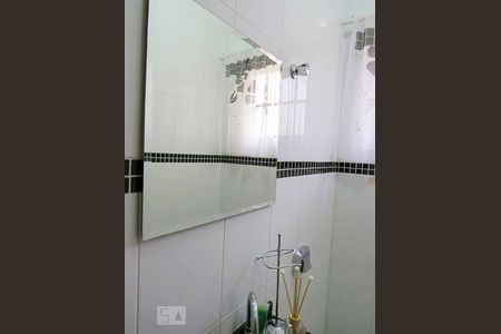 Casa à venda com 200m², 4 quartos e 3 vagasLavabo 1