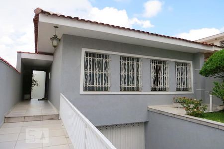 Casa à venda com 200m², 4 quartos e 3 vagasFachada