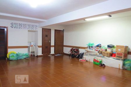 Casa à venda com 200m², 4 quartos e 3 vagasGaragem