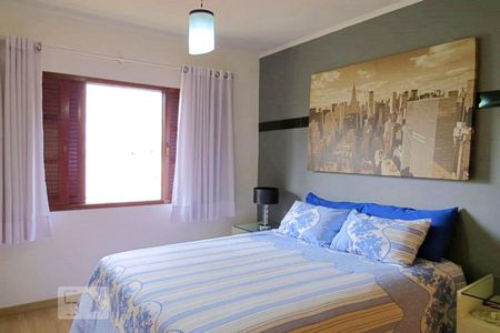 Casa à venda com 200m², 4 quartos e 3 vagasQuarto 2 - Suíte