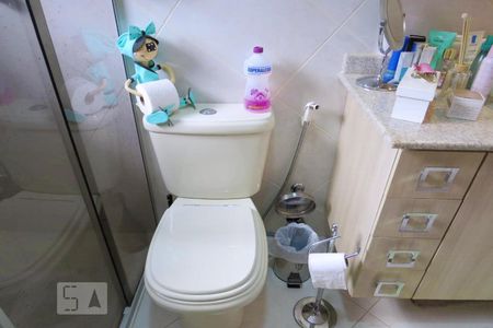 Casa à venda com 200m², 4 quartos e 3 vagasBanheiro da Suíte 1