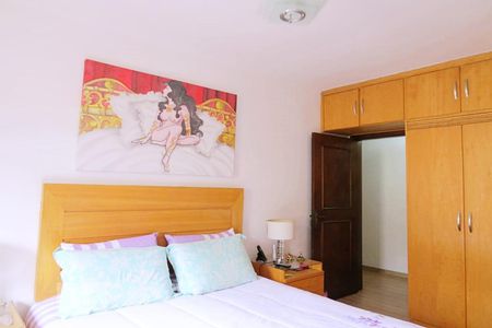 Casa à venda com 200m², 4 quartos e 3 vagasQuarto 1 - Suíte