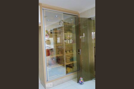 Casa à venda com 200m², 4 quartos e 3 vagasCozinha - Armários