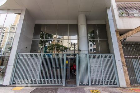 Apartamento à venda com 74m², 2 quartos e sem vagaFachada