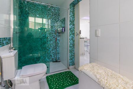 Apartamento à venda com 74m², 2 quartos e sem vagaBanheiro