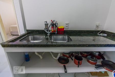 Apartamento à venda com 74m², 2 quartos e sem vagaCozinha