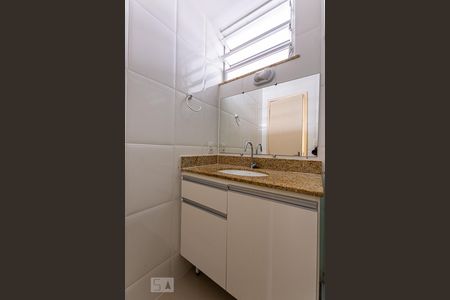 Apartamento para alugar com 95m², 3 quartos e sem vaga Apartamento para alugar com 95m², 3 quartos e sem vagaBanheiro da Suíte