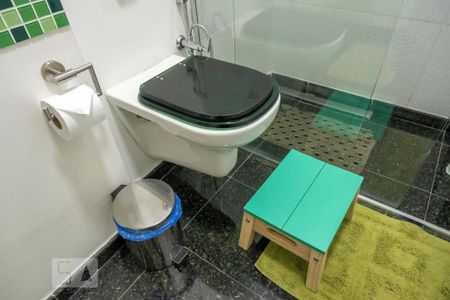 Apartamento à venda com 206m², 3 quartos e 1 vaga Apartamento à venda com 206m², 3 quartos e 1 vagaBanheiro