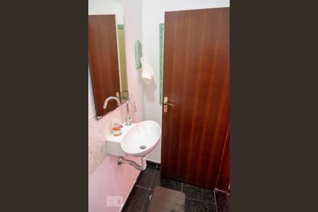 Lavabo de apartamento à venda com 3 quartos, 206m² em Jardim Paulista, São Paulo