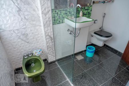 Apartamento à venda com 206m², 3 quartos e 1 vaga Apartamento à venda com 206m², 3 quartos e 1 vagaSuite