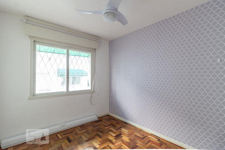 Quarto de apartamento para alugar com 1 quarto, 42m² em Vila Ipiranga, Porto Alegre