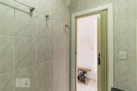 Studio à venda com 31m², 1 quarto e sem vaga Studio à venda com 31m², 1 quarto e sem vagaBanheiro