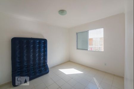 Quarto 2 de apartamento para alugar com 2 quartos, 56m² em Serraria, São José