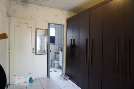 Casa à venda com 200m², 5 quartos e 1 vagaSuíte Casa 1