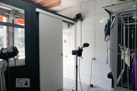 Casa à venda com 200m², 5 quartos e 1 vagaSalão 