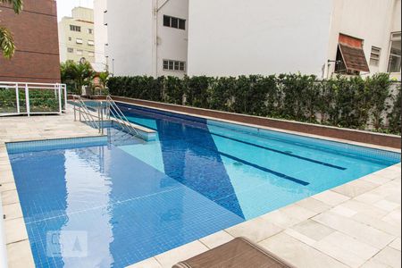 Studio à venda com 40m², 1 quarto e 1 vagaPiscina