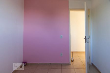 Apartamento à venda com 69m², 3 quartos e 2 vagasQuarto