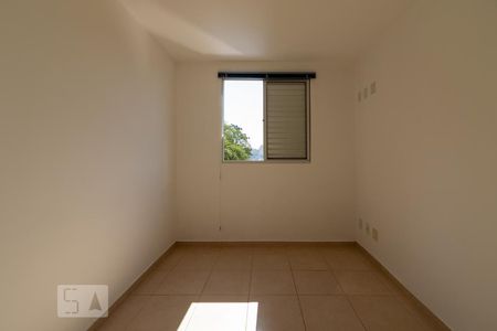Apartamento à venda com 69m², 3 quartos e 2 vagasQuarto 2