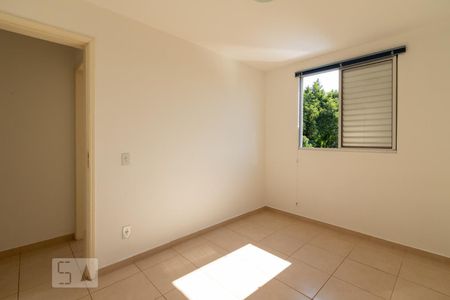 Apartamento à venda com 69m², 3 quartos e 2 vagasQuarto 2