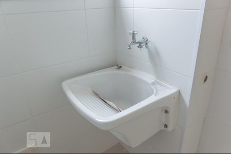 Apartamento para alugar com 57m², 2 quartos e 1 vagaÁrea de Serviço