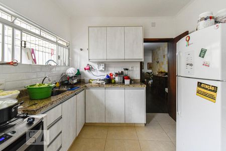 Casa à venda com 220m², 4 quartos e 3 vagas Casa à venda com 220m², 4 quartos e 3 vagasCozinha