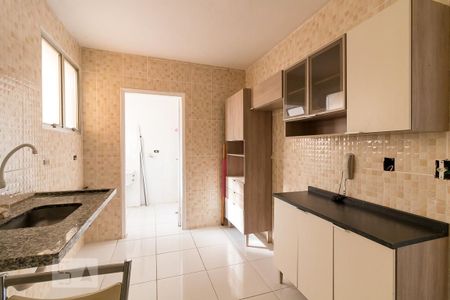 Apartamento à venda com 80m², 2 quartos e 1 vagaCozinha
