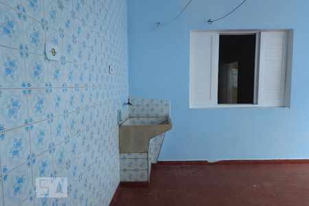 Casa para alugar com 161m², 3 quartos e 1 vagaÁrea de Serviço Casa fundos