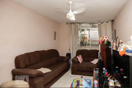 Sala de apartamento para alugar com 2 quartos, 63m² em Inhauma, Rio de Janeiro