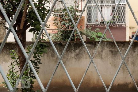 Vista Sala de apartamento para alugar com 2 quartos, 63m² em Inhauma, Rio de Janeiro