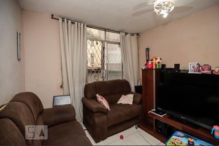 Sala de apartamento para alugar com 2 quartos, 63m² em Inhauma, Rio de Janeiro