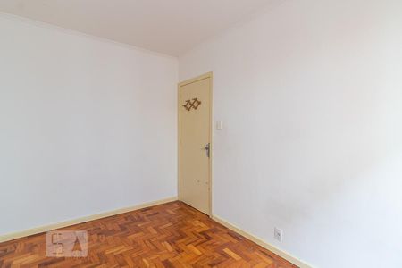 Quarto 2 de apartamento para alugar com 3 quartos, 74m² em Rio Branco, Porto Alegre