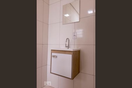 Casa para alugar com 80m², 2 quartos e 1 vagaBanheiro Suíte