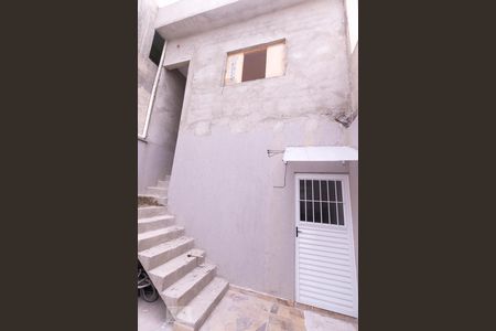 Casa para alugar com 80m², 2 quartos e 1 vagaEntrada