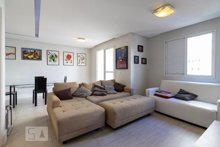 Apartamento à venda com 69m², 2 quartos e 1 vagaSala