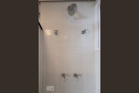 Apartamento à venda com 69m², 2 quartos e 1 vagaBanheiro Social