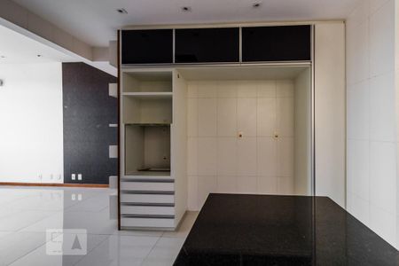 Apartamento para alugar com 70m², 2 quartos e 1 vaga Apartamento para alugar com 70m², 2 quartos e 1 vagaCozinha