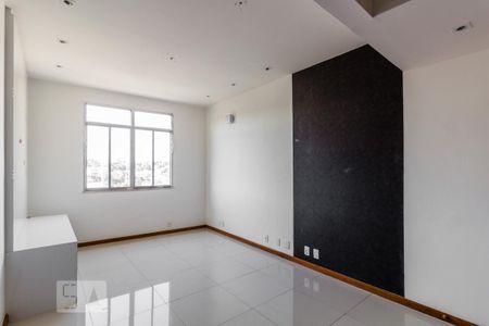 Apartamento para alugar com 2 quartos, 70m² em Jardim Guanabara, Rio de Janeiro