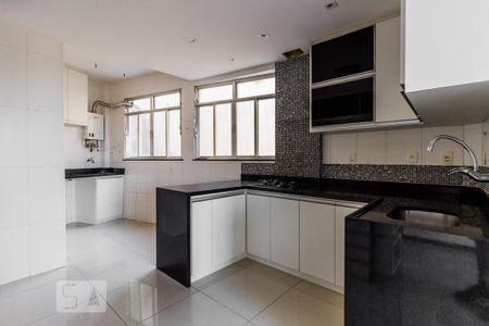 Apartamento para alugar com 70m², 2 quartos e 1 vaga Apartamento para alugar com 70m², 2 quartos e 1 vagaCozinha