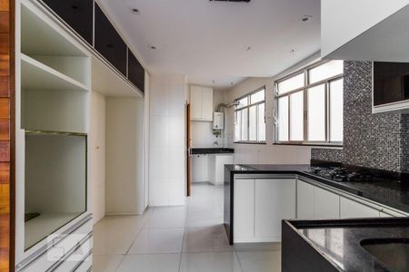 Apartamento para alugar com 70m², 2 quartos e 1 vaga Apartamento para alugar com 70m², 2 quartos e 1 vagaCozinha