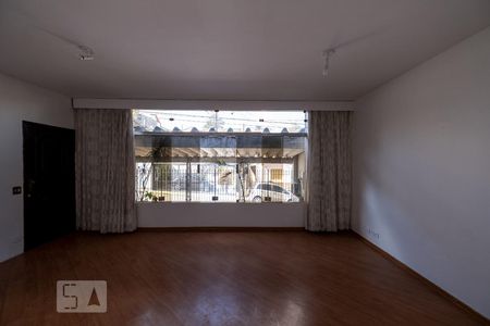 Sala de casa para alugar com 4 quartos, 180m² em Jardim das Bandeiras, São Paulo