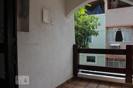 Apartamento para alugar com 198m², 4 quartos e 2 vagasVaranda terceiro piso