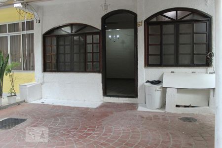 Apartamento para alugar com 198m², 4 quartos e 2 vagasFachada