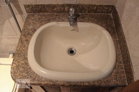 Apartamento para alugar com 198m², 4 quartos e 2 vagasBanheiro Social