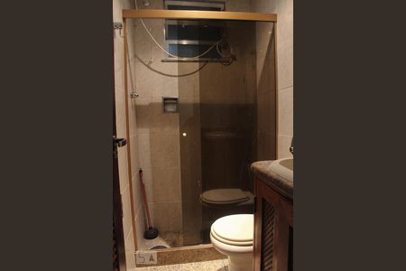 Apartamento para alugar com 198m², 4 quartos e 2 vagasBanheiro Social