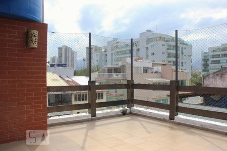 Apartamento para alugar com 198m², 4 quartos e 2 vagasTerraço