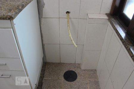 Apartamento para alugar com 198m², 4 quartos e 2 vagasCozinha