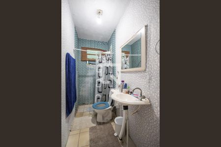 Banheiro de casa para alugar com 1 quarto, 40m² em Centro, Osasco