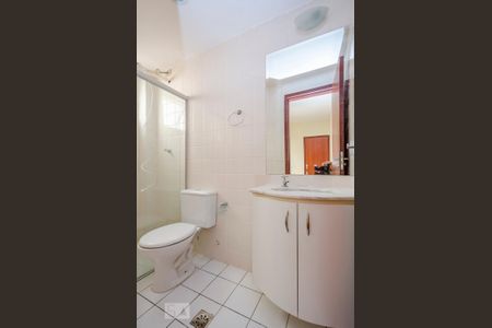 Banheiro da Suíte de apartamento para alugar com 2 quartos, 58m² em Buritis, Belo Horizonte